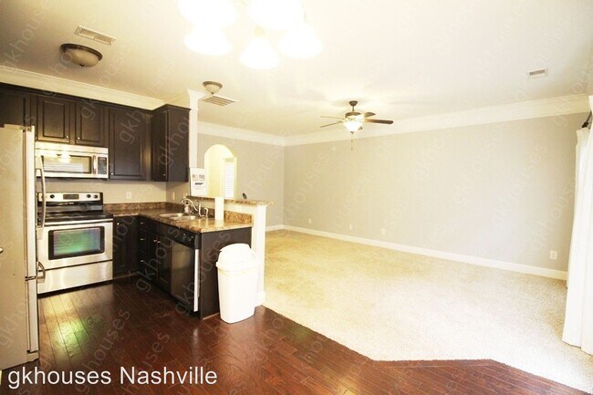 Building Photo - 3 br, 2.5 bath House - 3731 Shane Point Pl