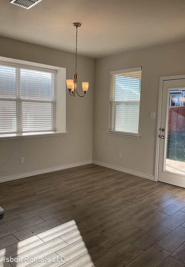 Building Photo - 5 br, 3.5 bath House - 6304 Cordillera Drive