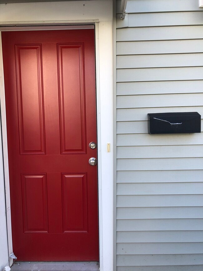 Foto del edificio - 409 Brinley Ave