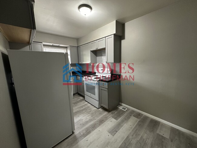 Foto del edificio - Two Bedroom Duplex | Move In Ready