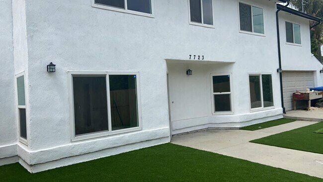 Building Photo - 7723 Simpson Ave