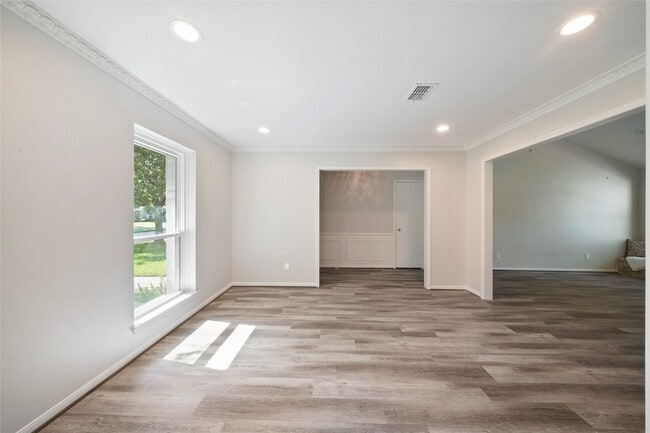 Foto del edificio - 1726 Ashford Hollow Ln
