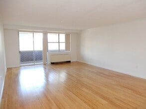 Building Photo - 9 Hawthorne Pl