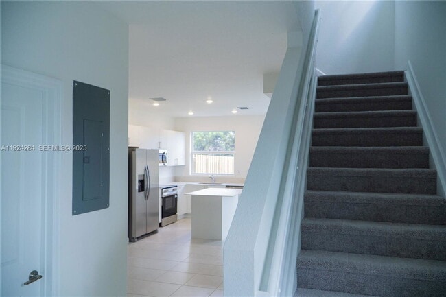 Building Photo - 27651 SW 155th Ct