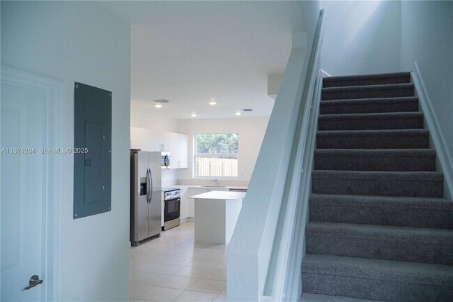 Foto del edificio - 27651 SW 155th Ct