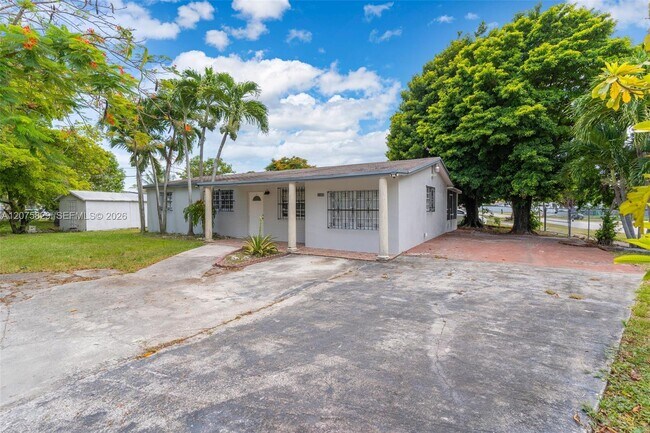 Building Photo - 22205 SW 109th Ct