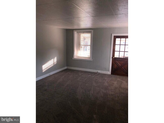 Building Photo - 4175 Apple St