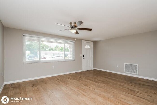 Building Photo - 5301 Moog Rd, New Port Richey, FL 34652