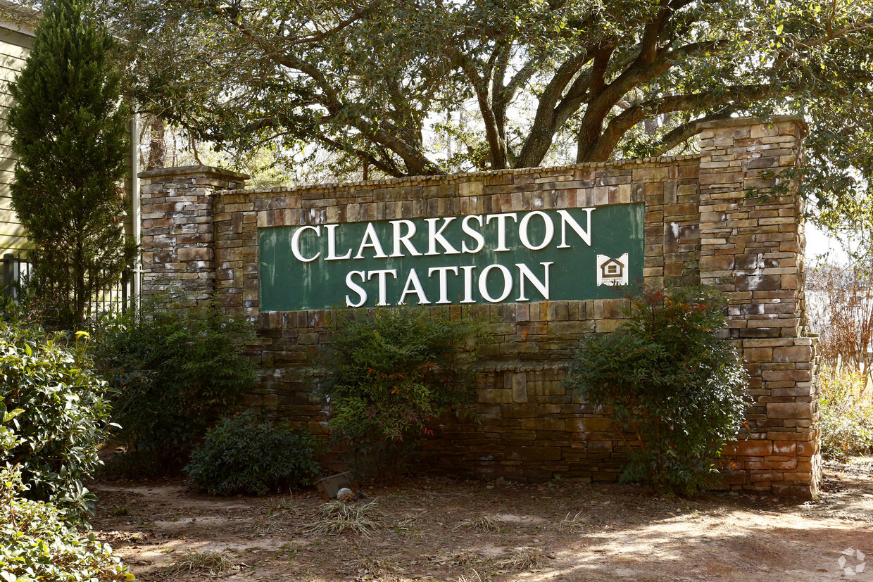 Clarkston Station - 3629 Montreal Creek Cir Clarkston, GA - Apartments ...