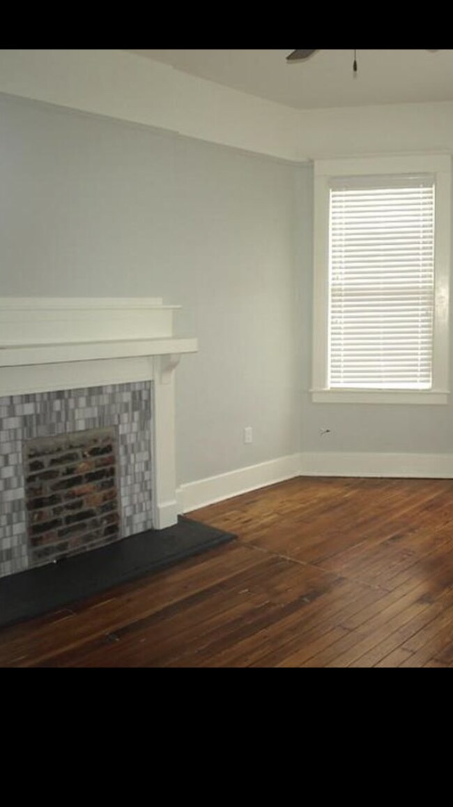 Building Photo - 820 Habersham St