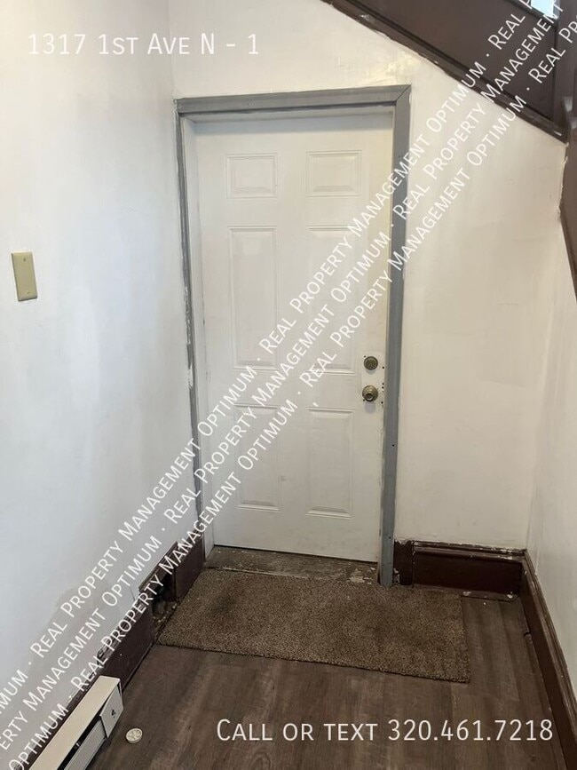 Building Photo - 1317 1st Ave N