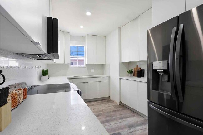 Foto del edificio - 3120 SW 37th Ave