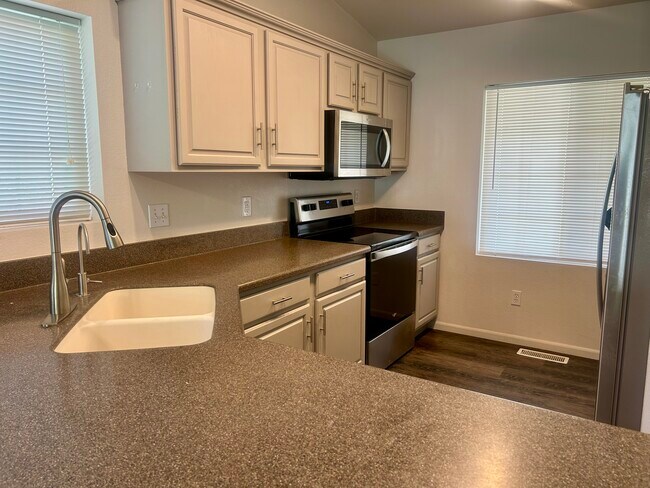 Cocina - 3716 Decathlon Pky