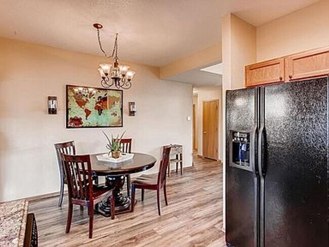 Foto del edificio - Gorgeous 2851 sq ft. 4 Bedroom, 3.5 Bath Home in Southeast Fort Collins, CO!