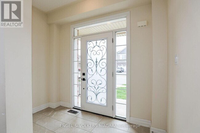 Building Photo - 9514 Tallgrass Ave