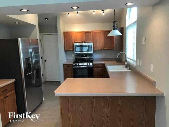 Foto del edificio - 1520 Fox Ridge Ct