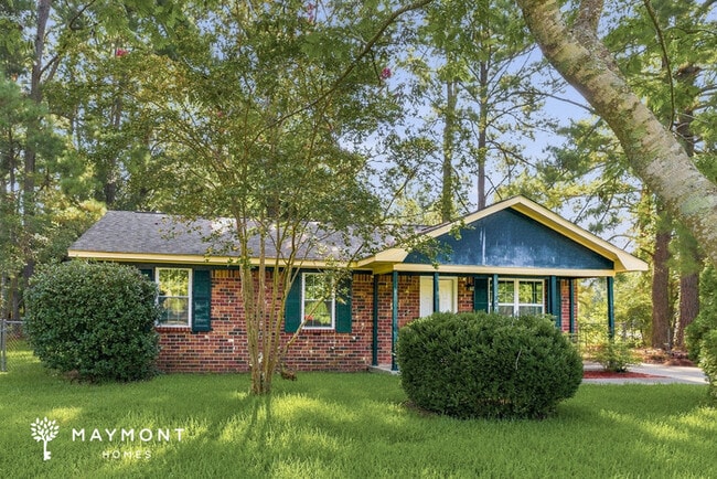 Building Photo - 301 Bluebell Ave