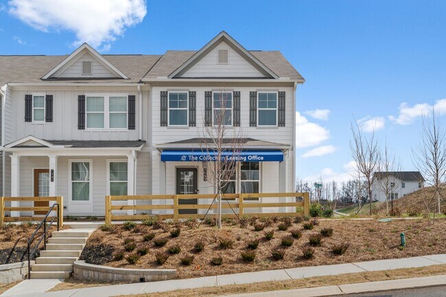 Foto del edificio - BRAND NEW 3 Bed 2.5 bathroom townhomes in Flowery Branch!