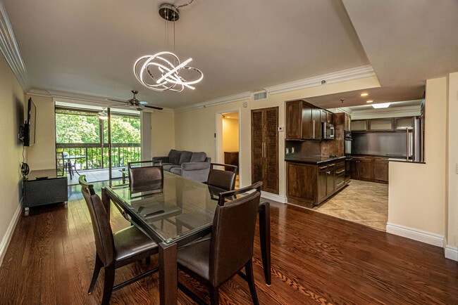 Photo - 2025 Lavers Cir Townhome