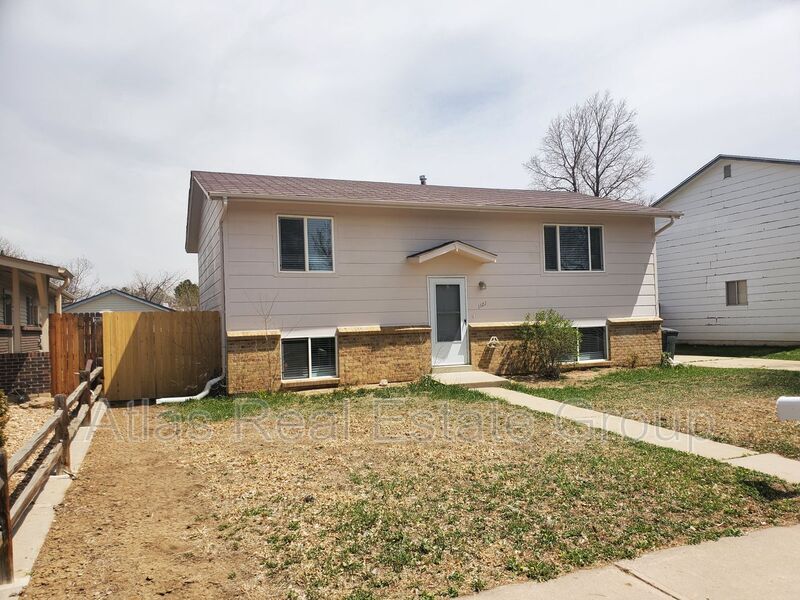 1122 Nucla St, Aurora, CO 80011 House for Rent in Aurora, CO