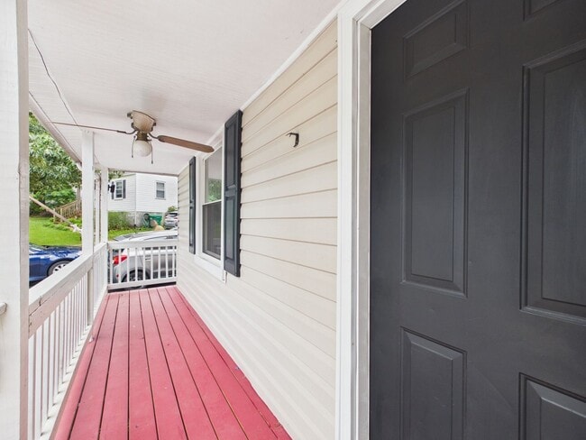 Building Photo - 1518 Ethridge Dr