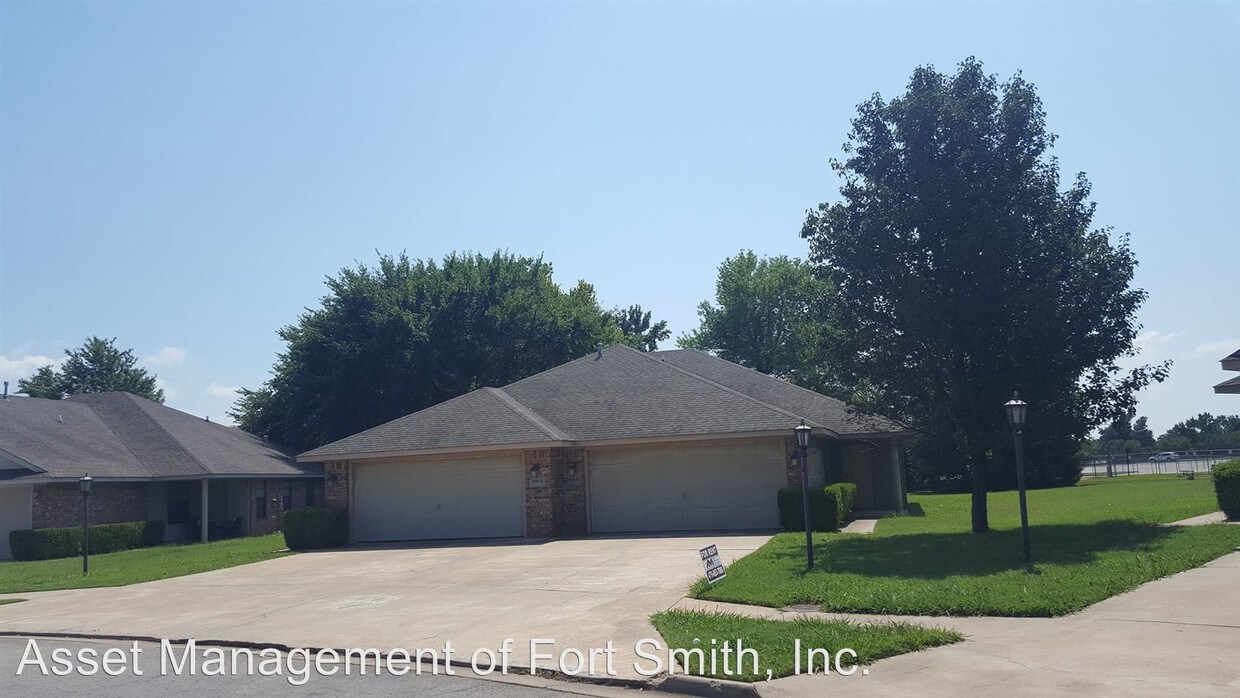 1803 Wilder Ln Unit A & B, Alma, AR 72921 Condo for Rent in Alma, AR