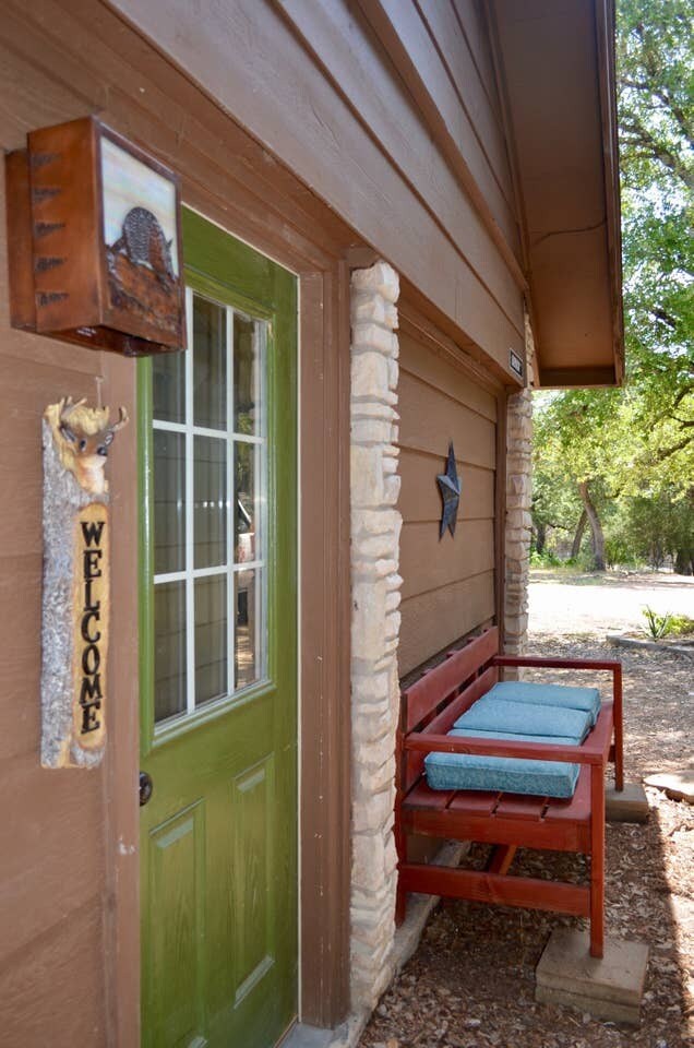 Foto del edificio - 10600 Little Thicket Rd