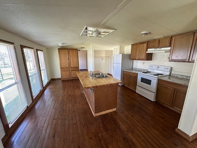 Foto del edificio - 10047 Wrangler Wy