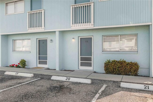 Foto del edificio - 3569 Bee Ridge Rd