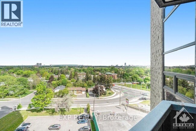 Building Photo - 900-900 Dynes Rd