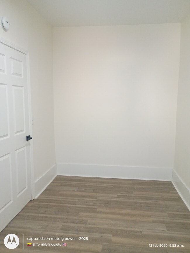 Building Photo - 809 Lamont St