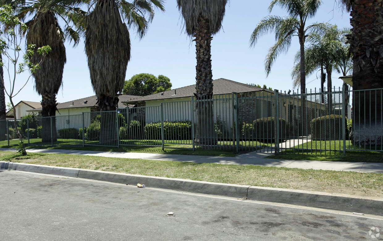 Primary Photo - El Dorado Ave Apartments
