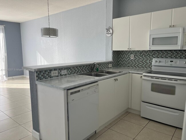 Building Photo - 7100 NW 177th St
