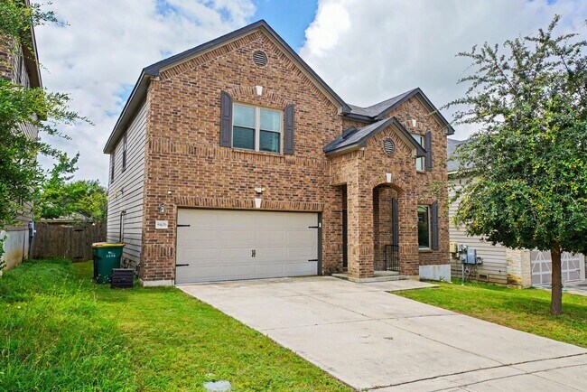 Building Photo - Spacious Home with Office, Game Room & Solar Panels Near Randolph AFB - Realtor Commission: $500