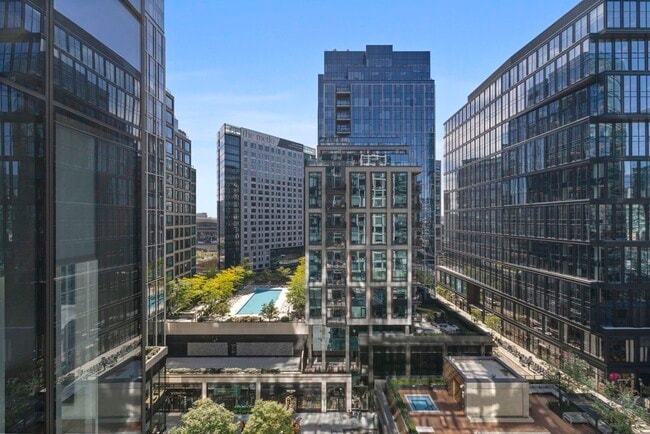 Building Photo - 133 Seaport Blvd