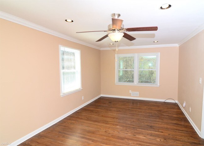 Foto del edificio - 4 br, 2 bath House - 2603 Rockcliff Road