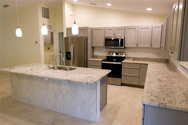 Foto del edificio - 5850 Gagstatter Rd