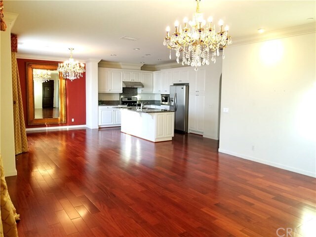 Building Photo - 883 Terrace Ln W
