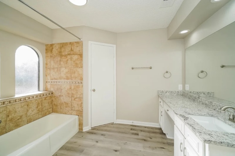 Foto principal - 4608 Ringold Dr