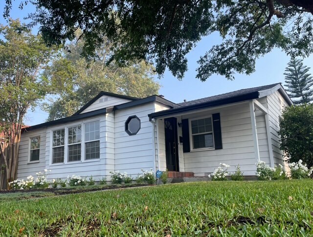Foto principal - 6101 Morella Ave