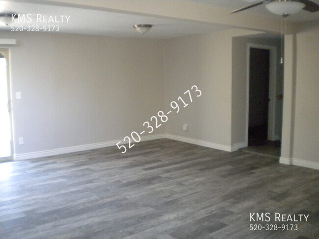 Foto del edificio - 2321 S Layton Pl