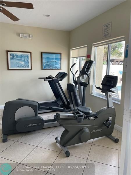 Building Photo - 624 Snug Harbor Dr