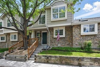 Building Photo - 1203 S Zeno Way