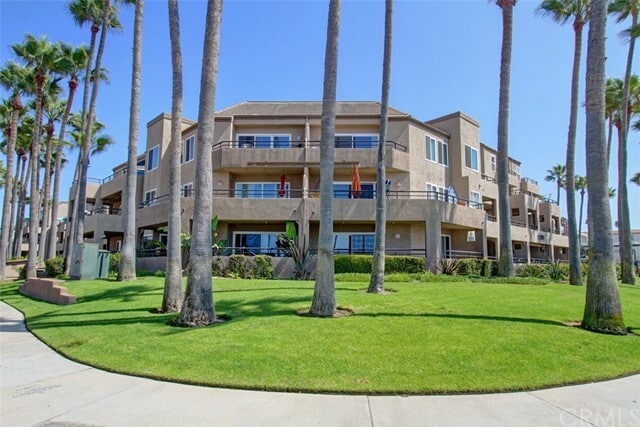 Foto principal - 1200 Pacific Coast Hwy