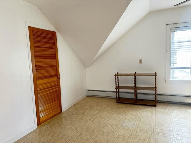 Foto del edificio - 143 Chapin Ave