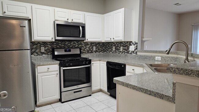 Building Photo - 1999 Hailston Dr NW