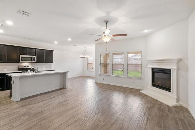 Building Photo - 9021 Bronze Meadow Dr