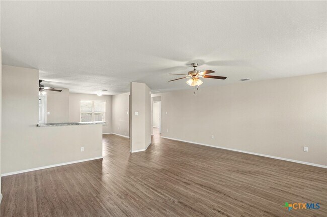 Building Photo - 306 Benelli Dr