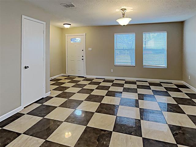 Building Photo - 6054 Susanna Dr