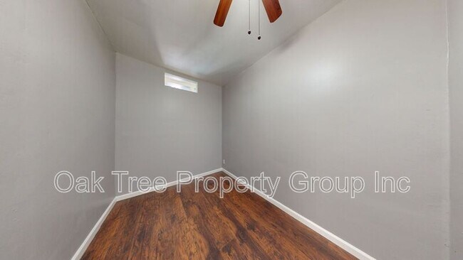 Foto del edificio - 2044-2046 International Blvd